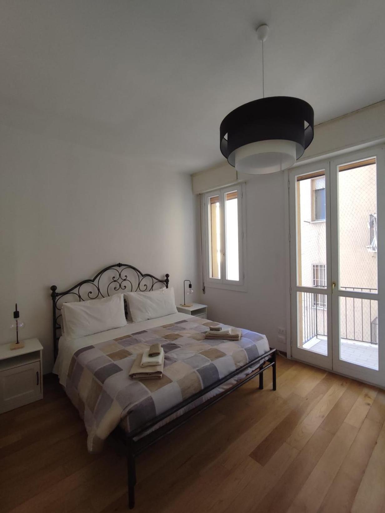 Casa Dei Fiori Apartment Bologna Ngoại thất bức ảnh